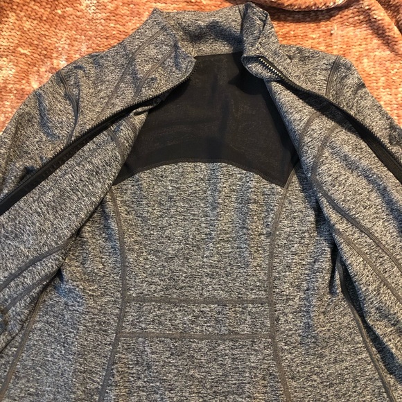 COPY - Lululemon define jacket - Picture 3 of 4